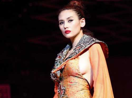 Mai Phương Thuý, Mỹ Xuân lọt top hoa hậu scandal 2012