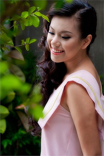 Nguyễn Ngọc Phương Vy sinh năm 1987 là quán quân cuộc thi Thần Tượng Âm Nhạc Việt Nam - Vietnam Idol 2007.