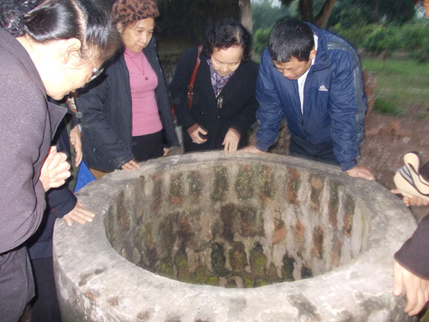 Ngôi đền ngàn tuổi và chiếc ấn thiêng bị đánh cắp