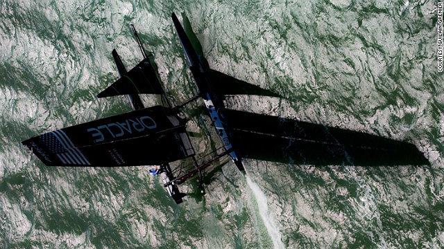 Bản thân những đội đua được tài trợ bởi khá nhiều đại gia trên thế giới. Đó là chưa kể, đa số thành viên trong đội cũng là những triệu phú. Về cơ bản, đua thuyền buồm là môn thể thao quý tộc của quý tộc