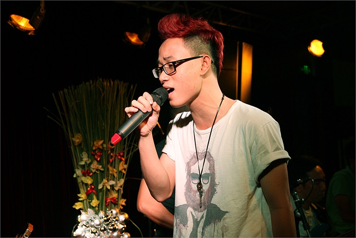 Để chuẩn bị cho hai phần thi của livshow 9, các thí sinh và ekip đã chuẩn bị ráo riết suốt tuần vừa qua, từ việc chọn bài hát sao cho phù hợp với giọng hát, nhưng lại mang một phong cách mới lạ, cho đến việc hòa âm, phối khí, bè phối, dàn dựng bố cục