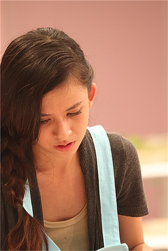 Nguyễn Vũ Nha Trang đã khóc rất nhiều trong khi nấu: khóc khi lửa bếp ga cháy, khóc vì hơi nóng, khóc vì để dao thái thịt cứa vào tay…