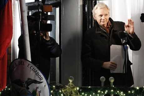 WikiLeaks sắp khiến thế giới 'dựng ngược'?