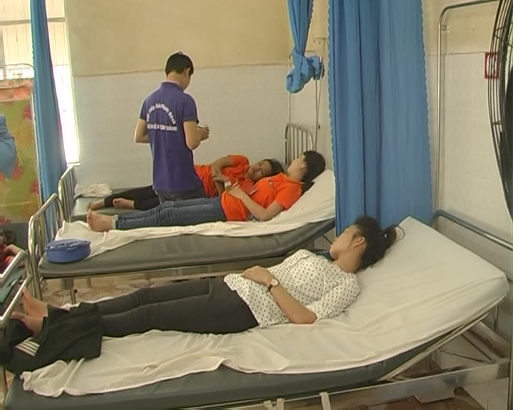 56 công nhân ở Bình Phước nhập viện không phải do ngộ độc