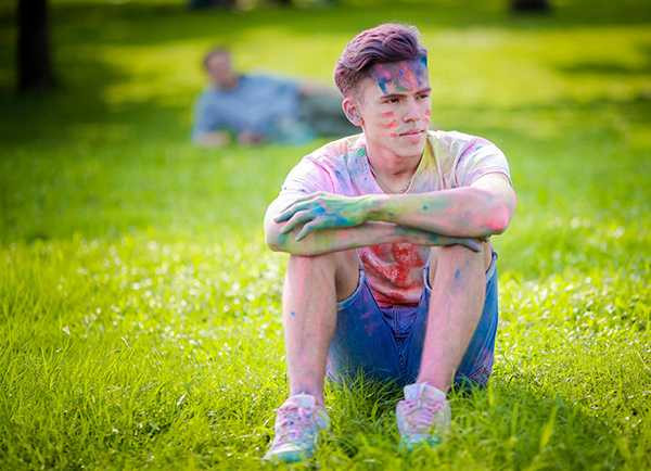 Bộ ảnh kỷ yếu đầy sắc màu của lớp học Việt - Nga