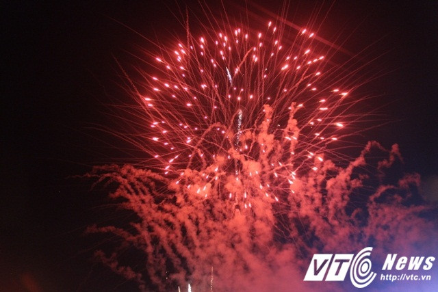 Ảnh: Mê mẩn ngắm những tà áo dài ở 'Nơi huyền thoại bắt đầu'