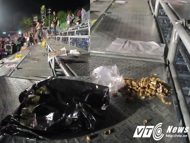 Rác la liệt do những kẻ vô ý thức bỏ quên sau một sự kiện trong Festival Huế 2016.