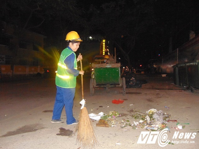 Ảnh: Những 'người hùng' thầm lặng ở Festival Huế 2016