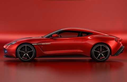 Được làm hoàn toàn từ sợi carbon, thân xe của Vanquish Zagato mang nhiều chi tiết thiết kế của những chiếc siêu xe Aston Martin mới gần đây như gương chiếu hậu giống siêu xe One-77, vòm bánh sau có gân đậm nét như DB11... 