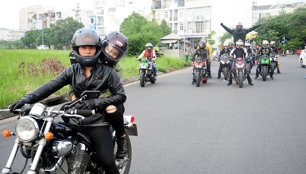 'Bạn trai tin đồn' lên tiếng về chuyện tình cảm với hot girl Khả Ngân