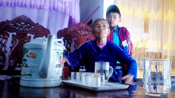 Bà Đặng Thị Toàn băn khoăn tiền dự án di - giãn dân bị thâm hụt.