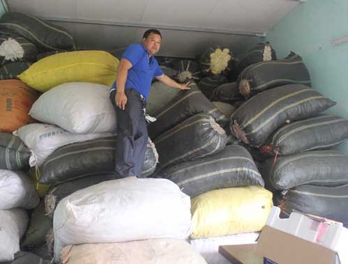 Ông lang Út và đống thảo dược khổng lồ chứa trong nhà