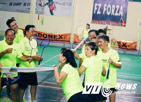 Hội ý trước giờ ra sân