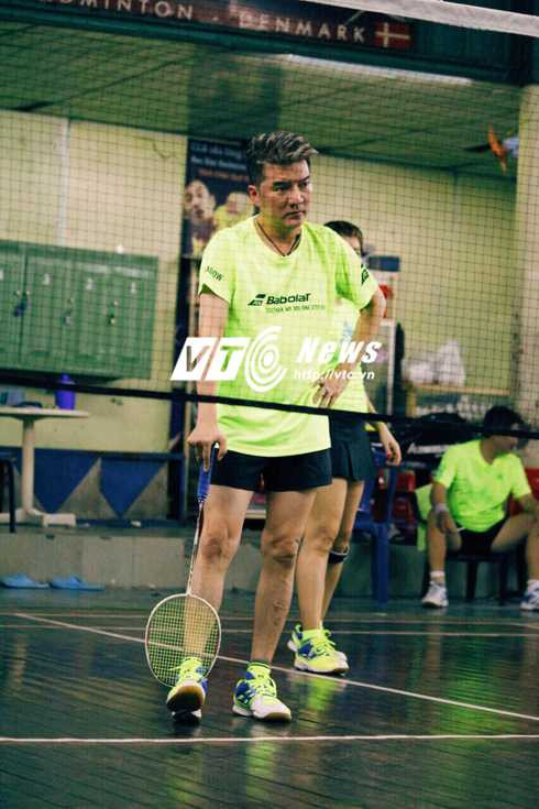 Tập luyện thể thao giúp nam ca sỹ luôn có thể lực và giọng hát khỏe