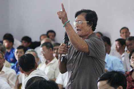 ử tri huyện Củ Chi mong muốn các ứng viên ĐBQH khi trúng cử sẽ giải quyết các dự án treo tại Củ Chi. Ảnh: HOÀNG GIANG