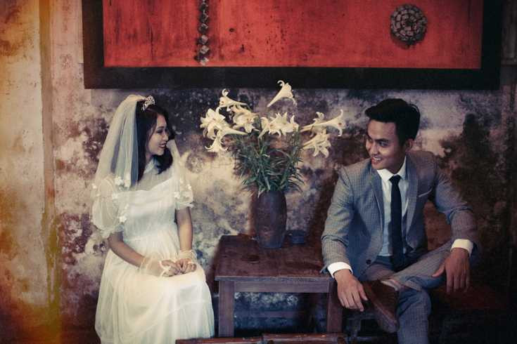 Bộ ảnh cưới lãng mạn cover phong cách xưa của cặp đôi Hà thành