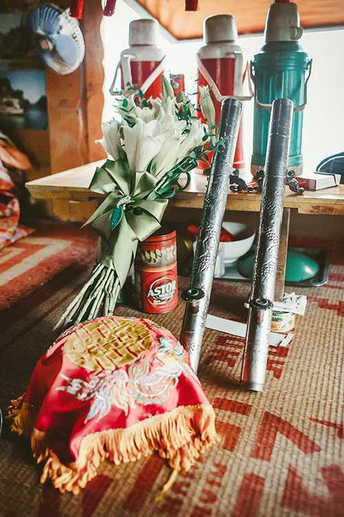 Bộ ảnh cưới của “ông bà lão nhặt rác” gây “bão” mạng Việt