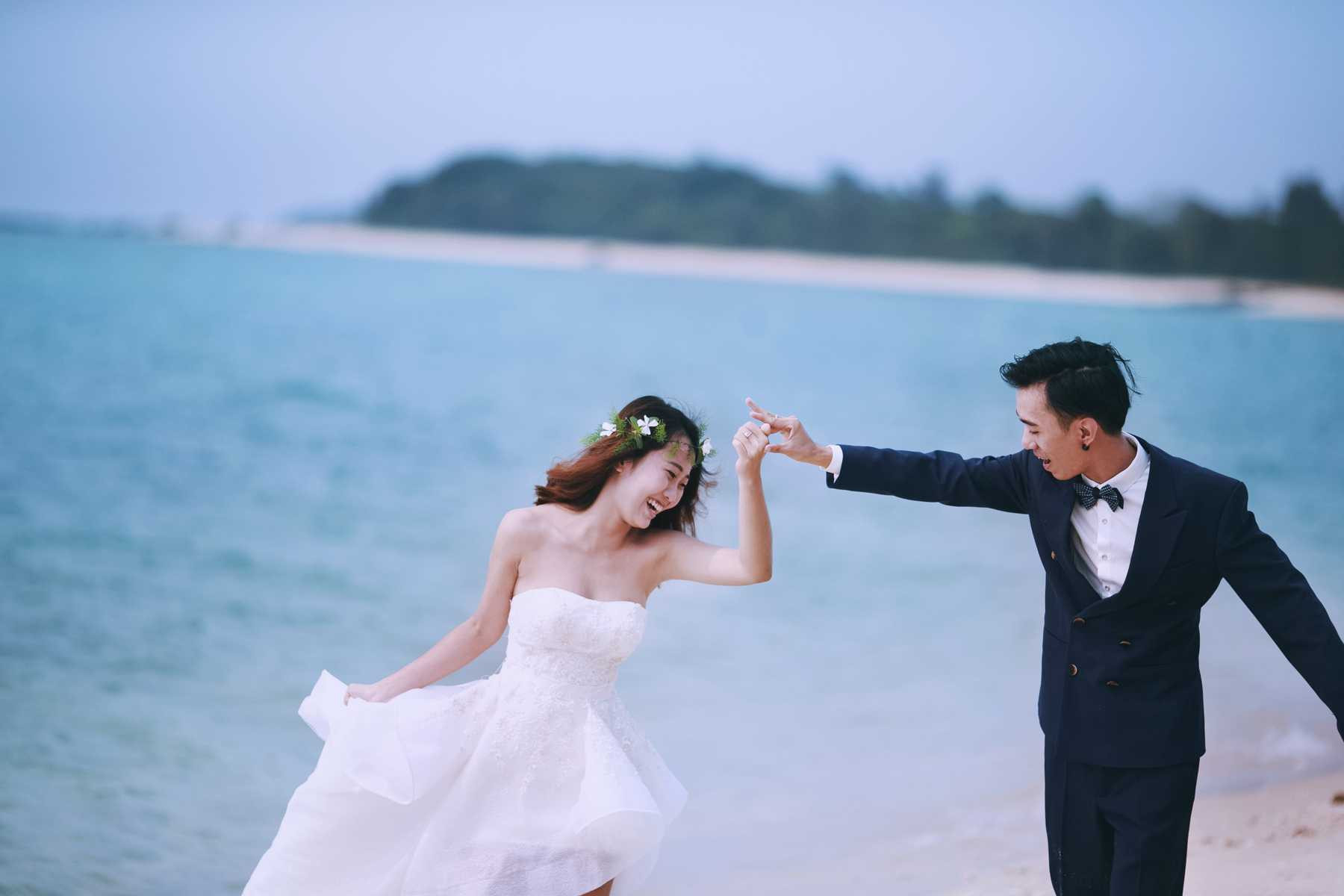 Bộ ảnh cưới siêu hài hước của cặp đôi Hà thành trên đảo Cô Tô