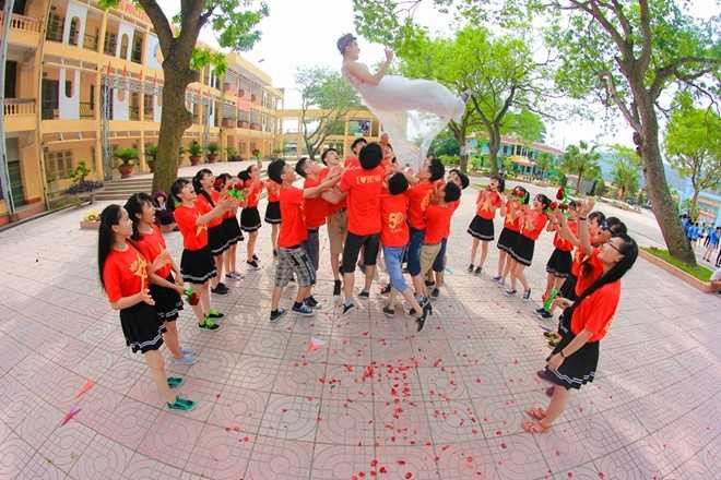 Màn tung hứng "nữ chính" vui nhộn của các teen Bắc Giang.