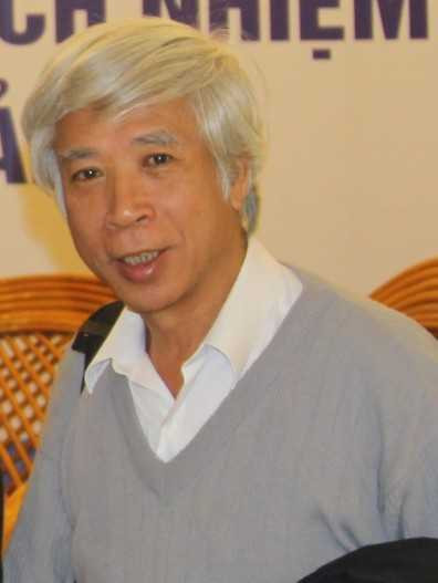 Nhận định cá nhân ông Lựu cho rằng nguyên nhân cá chết do ô nhiễm nước bởi một chất kịch độc. Nhận định cá nhân ông Lựu cho rằng nguyên nhân cá chết do ô nhiễm nước bởi một chất kịch độc.