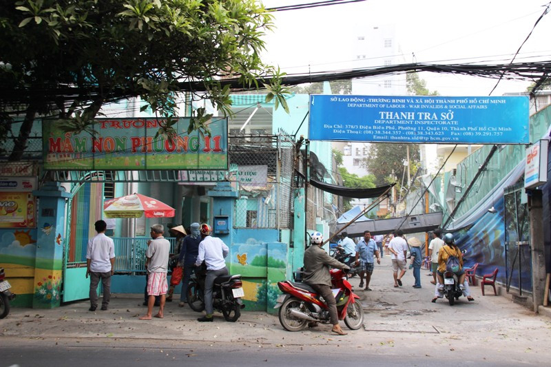 May mắn chiếc cần cẩu rơi không gây thương vong về người