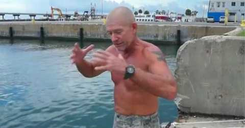 Người đã may mắn thoát chết sau 3 ngày nằm trong bụng cá voi