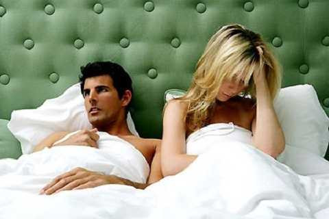 Lạm dụng chuyện ân ái sẽ gây ra cảm giác mệt mỏi, hao tổn năng lượng, thiếu tập trung, uể oải, chi phối tới những hoạt động sống