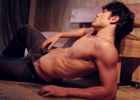 Nếu cánh mày râu lạm dụng chuyện “tự sướng” sẽ ảnh hưởng tới bản lĩnh đàn ông, chức năng của “cậu nhỏ” như viêm tuyến tiền liệt, di tinh