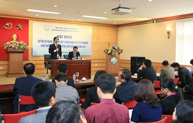 Cơ quan ĐHQGHN đã tiến hành Hội nghị cử tri nơi công tác và Hội nghị ban lãnh đạo mở rộng (cán bộ chủ chốt) để lấy ý kiến nhận xét và tín nhiệm đối với các nhân sự giới thiệu ứng cử đại biểu Quốc hội khóa XIV.