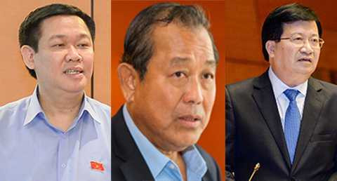 Từ trái qua: Ông Vương Đình Huệ, ông Trương Hòa Bình, ông Trịnh Đình Dũng 