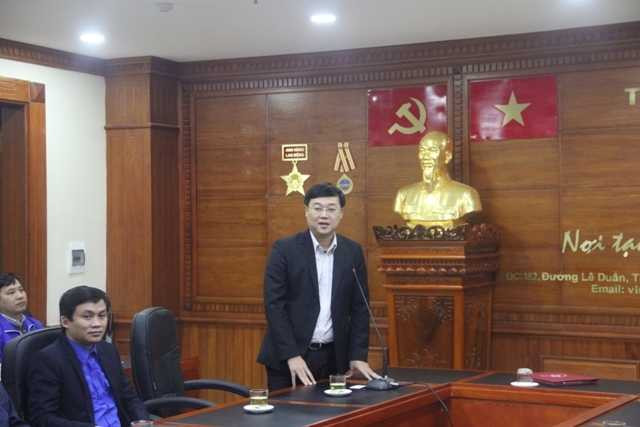 Ông Lê Quốc Phong trong chuyến thăm Đại học Vinh (Ảnh: Trường Đại học Vinh)