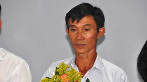 Ông Nguyễn Văn Bỉ bị khởi tố chỉ vì xây cái chòi lá để nuôi vịt. 