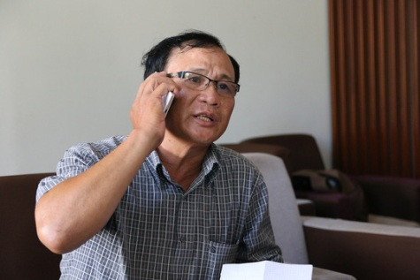 Đến 15 giờ ngày 21/4, đại diện TAND huyện Bình Chánh đến thông báo trả hồ sơ vụ án của ôngvề Công an huyện Bình Chánh để điều tra lại.