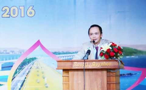 Ông Trịnh Văn Quyết – Chủ tịch HĐQT Tập đoàn FLC phát biểu tại Hội nghị xúc tiến đầu tư phát triển du lịch tỉnh Bình Định 2016