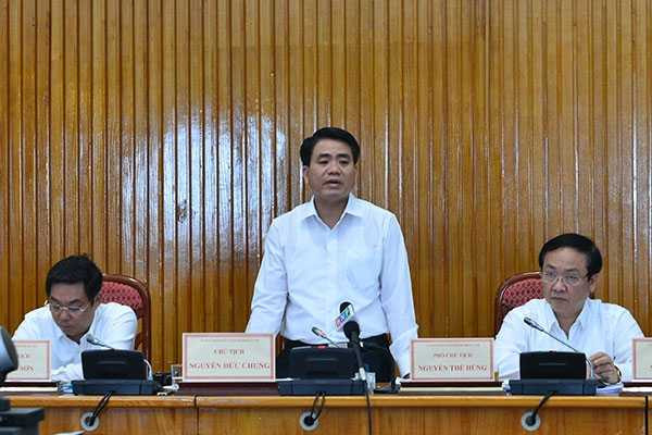 Chủ tịch UBND TP Hà Nội Nguyễn Đức Chung phát biểu chỉ đạo tại Hội nghị giao ban với lãnh đạo các sở, ngành TP ngày 11/5