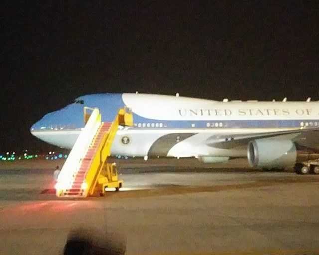 Chuyên cơ chở Tổng thống Mỹ Obama đã đến sân bay Nội Bài