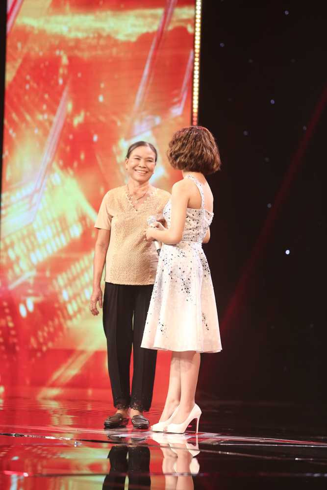 Cô gái 16 tuổi gây sốt tại X-factor, Yanbi trở lại làm 'trai ngoan'?