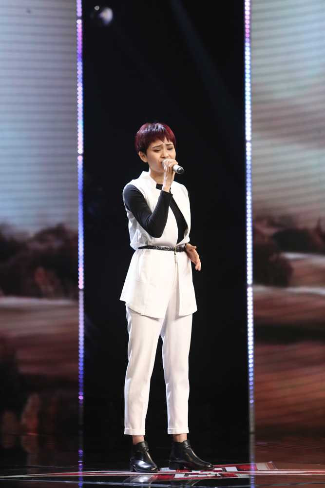 Cô gái 16 tuổi gây sốt tại X-factor, Yanbi trở lại làm 'trai ngoan'?