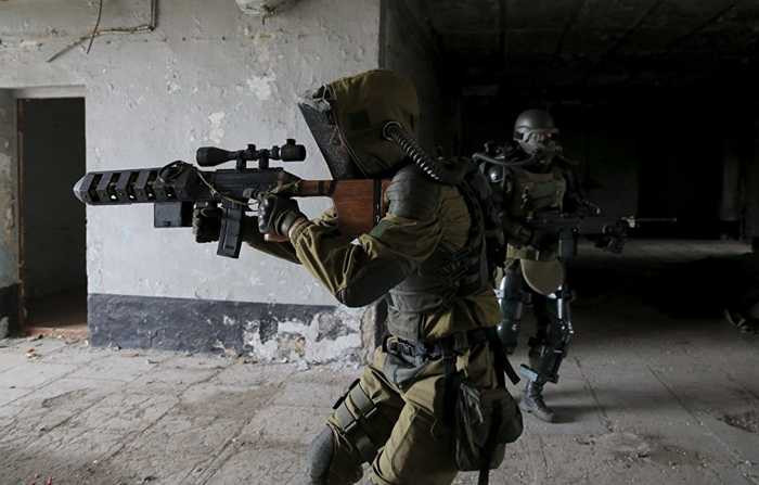 Trang phục dị dạng của nhân vật trong game