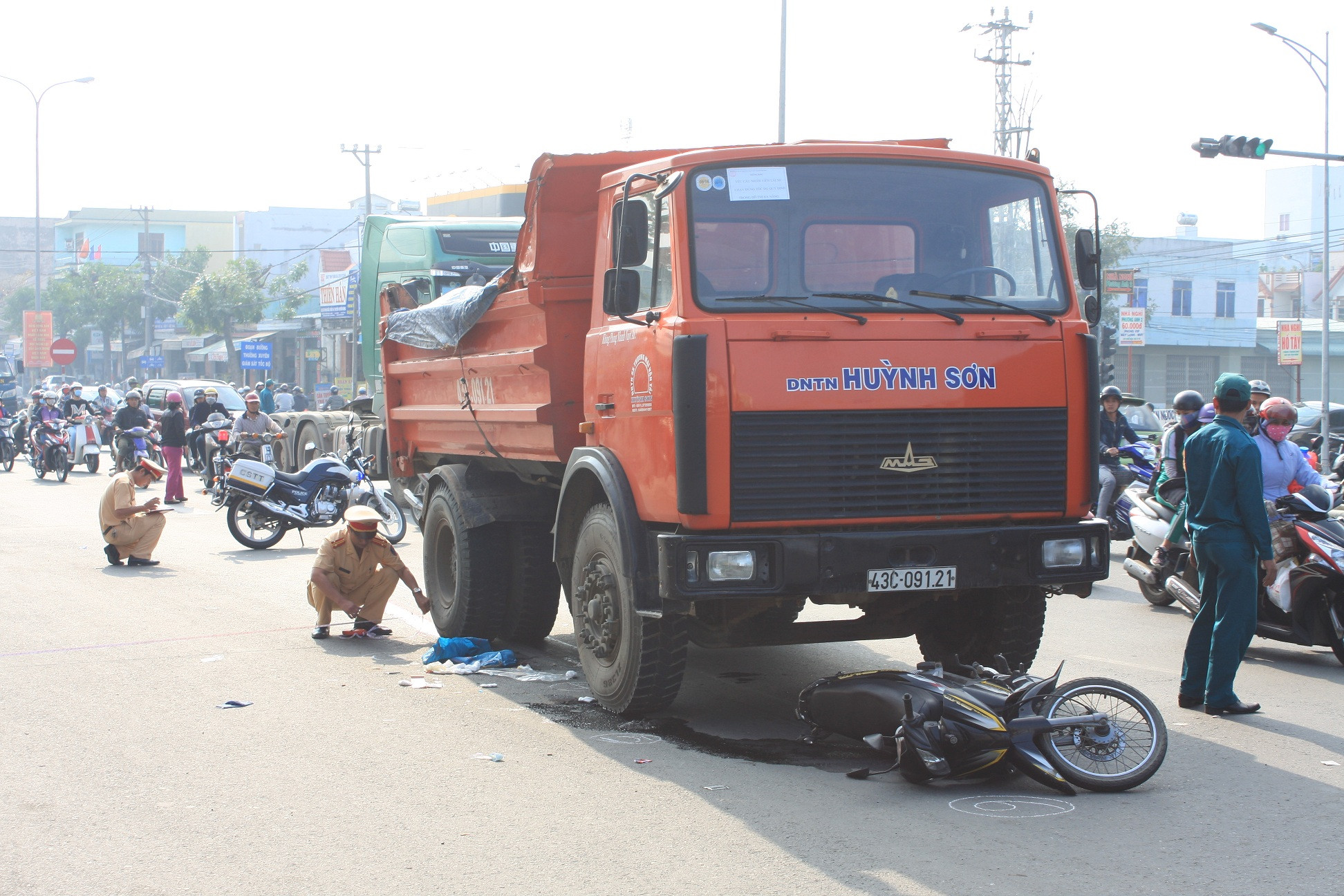 Xe ben từng được xem như hung thần trên đường phố Đà Nẵng khi loại phương tiện này liên tiếp gây tai nạn chết người.
