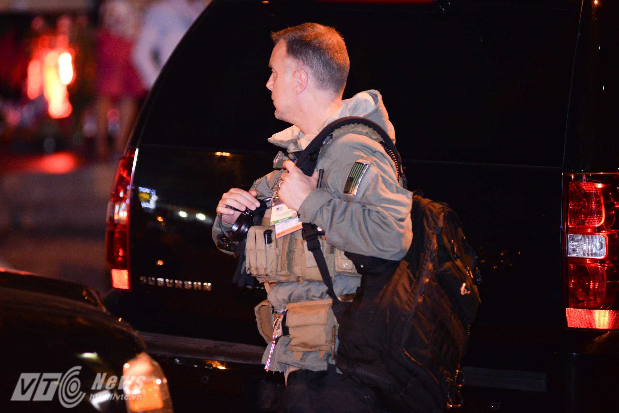 Luôn di chuyển và quan sát - Ảnh: Tùng Đinh