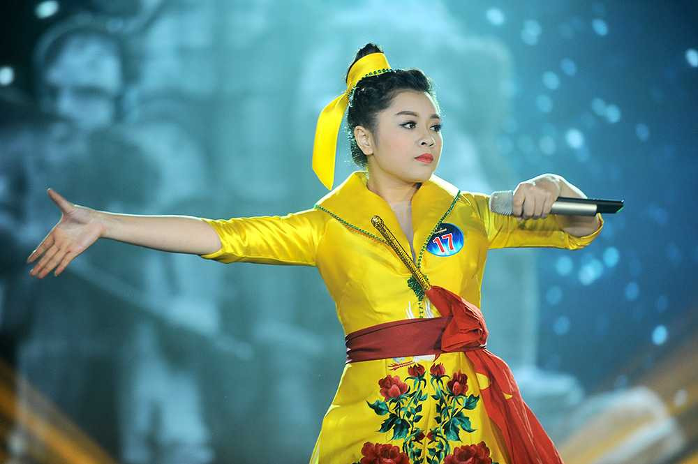 Thu Hằng - Quán quân Sao Mai dòng nhạc dân gian