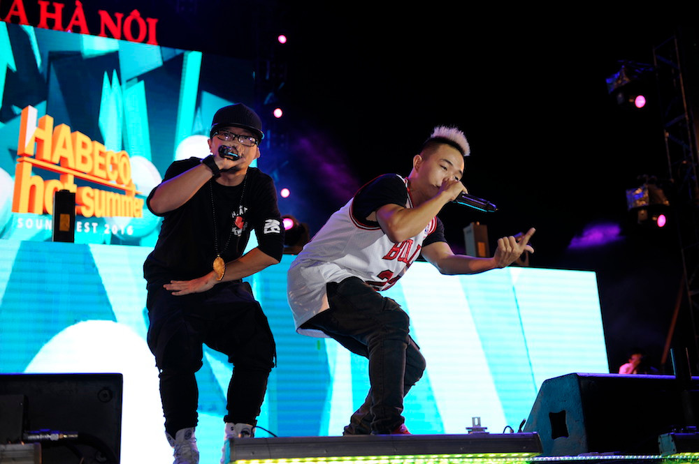 Dàn sao The Remix 'đốt cháy' khán giả tại Quảng Ninh