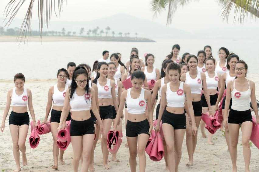 Dàn thí sinh Hoa hậu biển khoe eo thon, dáng vóc nuột nà