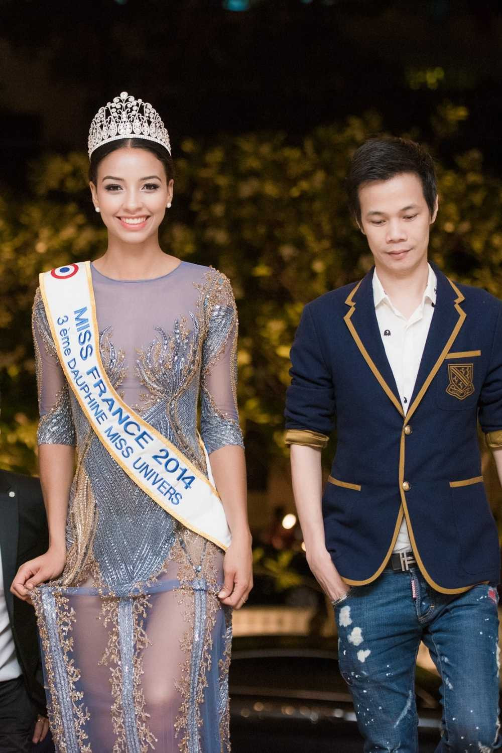 Đặng Thu Thảo ngồi ghế giám khảo vòng chung khảo Hoa hậu Việt Nam 2016