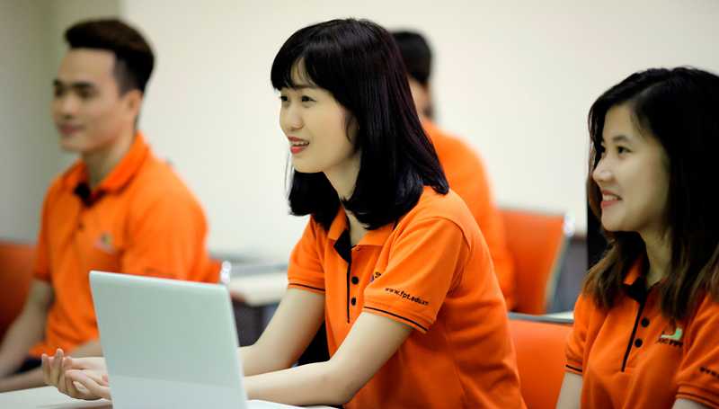 Chương trình rất phù hợp với người đi làm, sinh viên đang học hoặc đã và đang chuẩn bị tốt nghiệp Cao đẳng, Đại học.