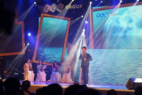 Tấn Minh da diết, nồng nàn với “Biển nỗi nhớ và em”