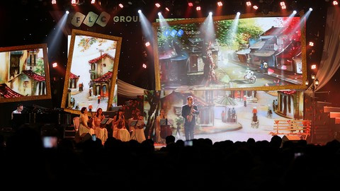 Nghệ sĩ saxophone Trần Mạnh Tuấn mang đến sự đa dạng về màu sắc cho đêm nhạc 