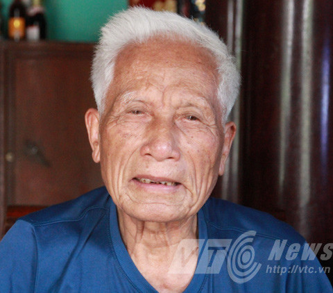 Ông Bồi, nguyên Bí thư xã Tuấn Đạo, kể chuyện về giải khổng lồ