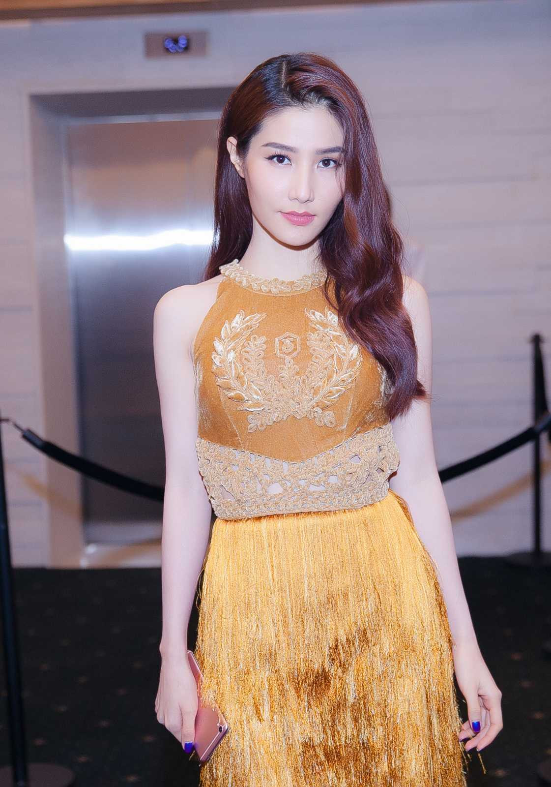 Diễm My 9x được vinh danh 'Diễn viên trẻ có phong cách triển vọng'